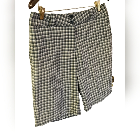 Nike Golf Dri Fit Women's Shorts Plaid Green Gray Size 12 - Picture 3 of 17